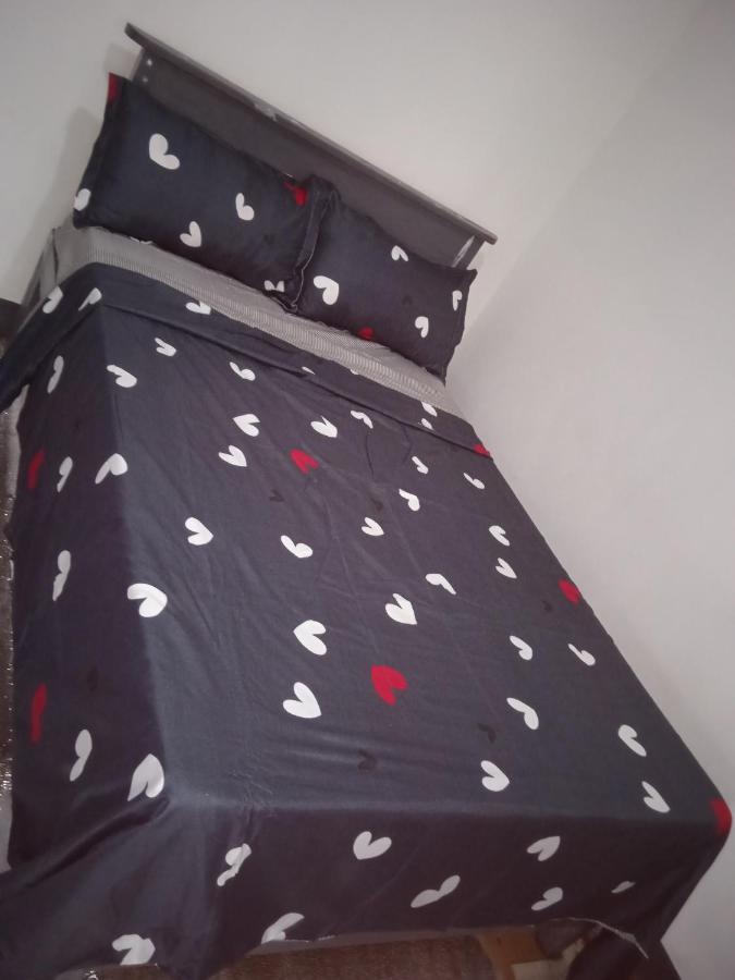 Bed and Breakfast Sarah'S Garden Bnb & Spa Clarin  Exterior foto