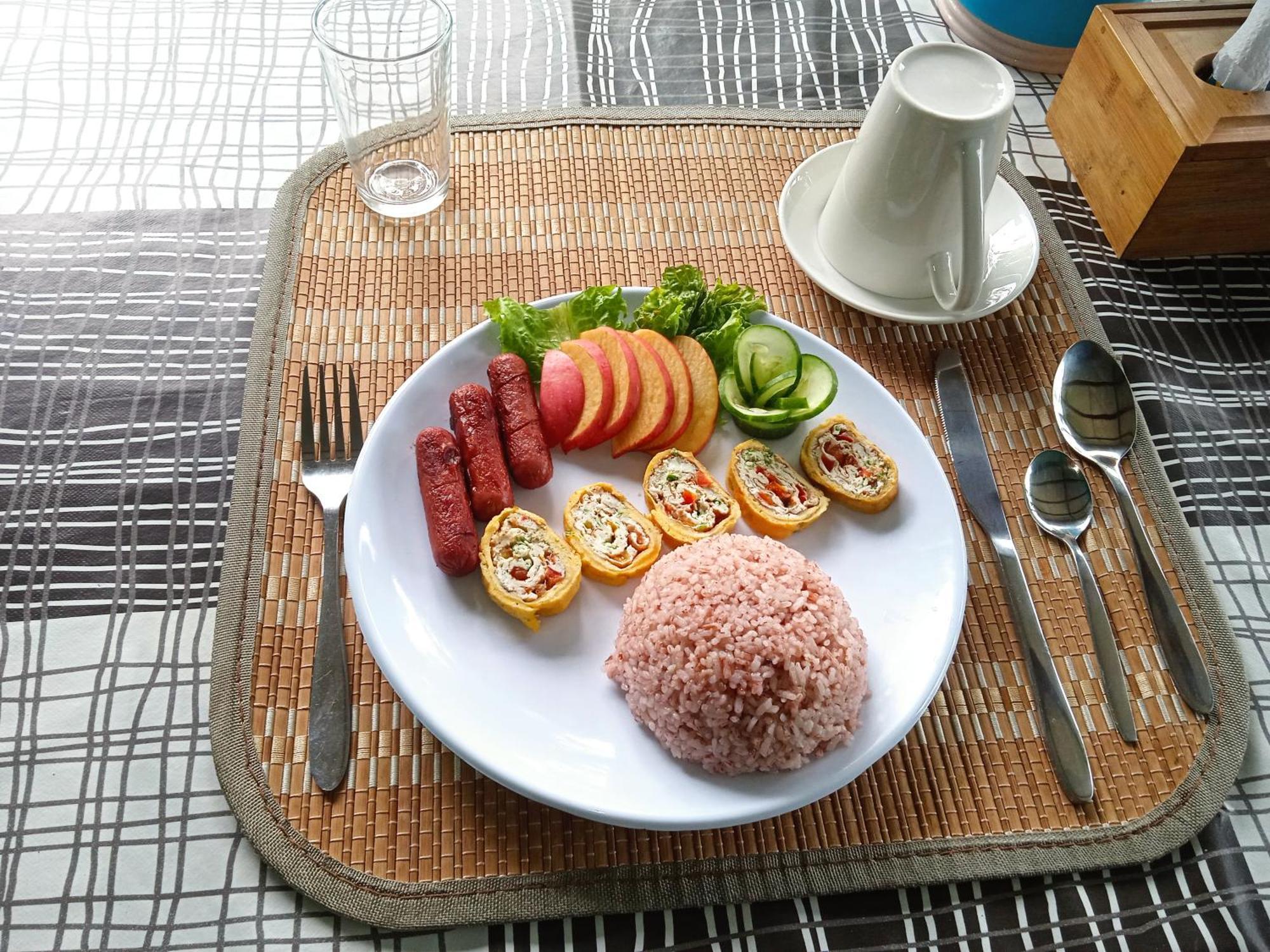 Bed and Breakfast Sarah'S Garden Bnb & Spa Clarin  Exterior foto