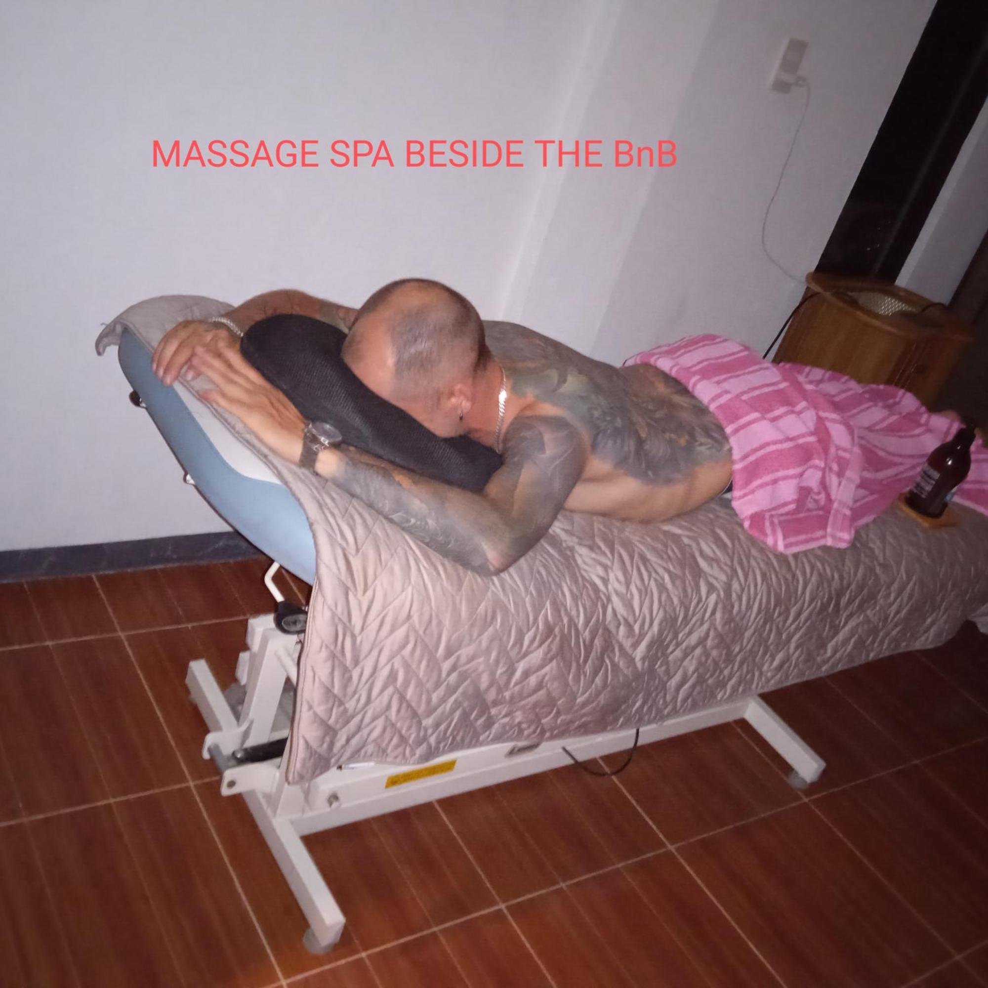 Bed and Breakfast Sarah'S Garden Bnb & Spa Clarin  Exterior foto